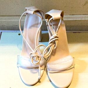 Women Tie Leg Chunky Heeled Strappy Sandals.